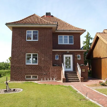 Elbdeich Villa